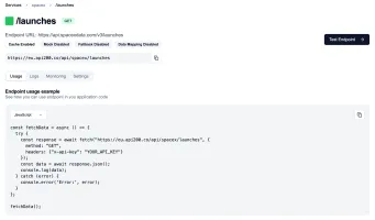 API 200 features overview showing the dashboard with API integrations, monitoring, and configuration panels